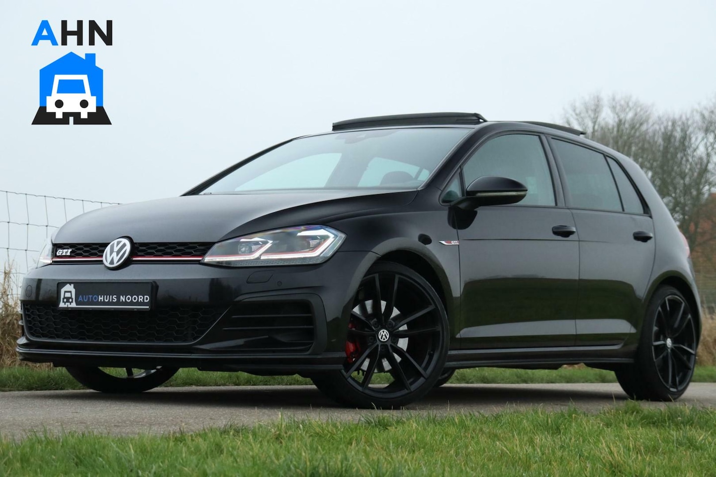 Volkswagen Golf - 7.5 GTI / 230PK! / DSG / ACC / Pano / Virtual Cockpit / Navi / 18"! - AutoWereld.nl