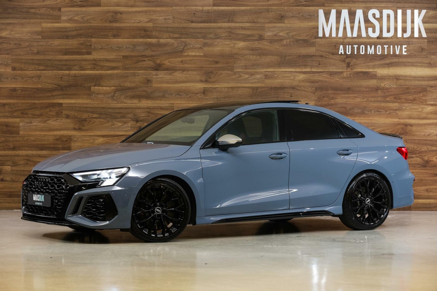 Audi RS3 - 2.0 TFSI RS 3 quattro|ACC|HUD|Pano|RS Zetels|B&O| - AutoWereld.nl