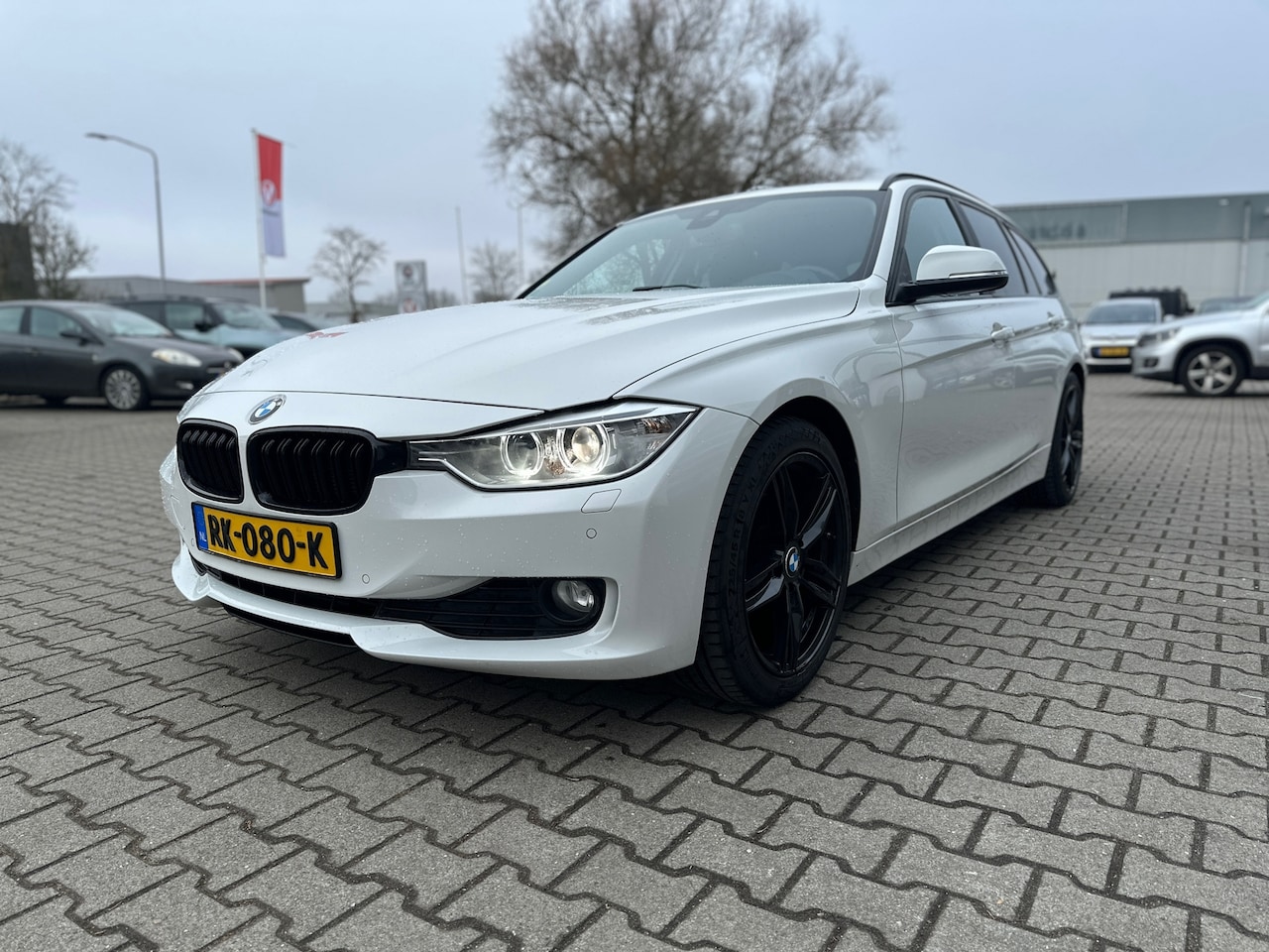 BMW 3-serie Touring - 320d EfficientDynamics Edition High Executive 320d EfficientDynamics Edition High Executive - AutoWereld.nl