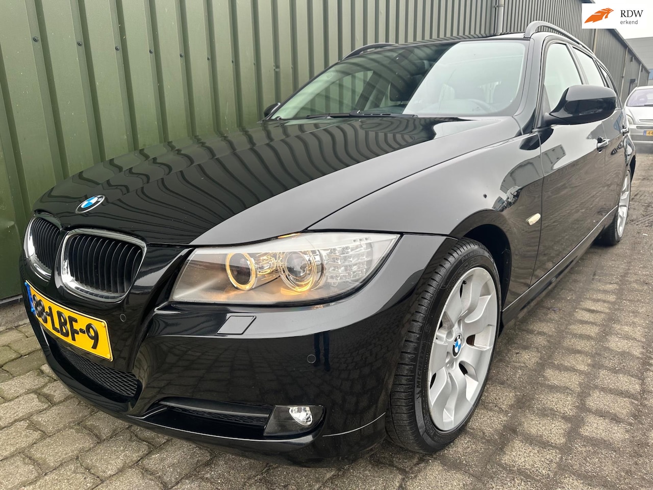 BMW 3-serie Touring - 320i 320i - AutoWereld.nl