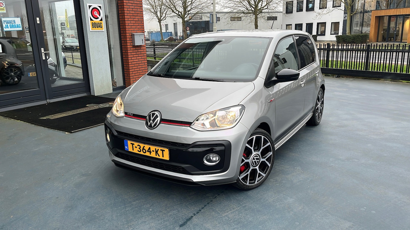 Volkswagen Up! - 1.0 TSI GTI LMV AIRCO STOELVERWARMING - AutoWereld.nl