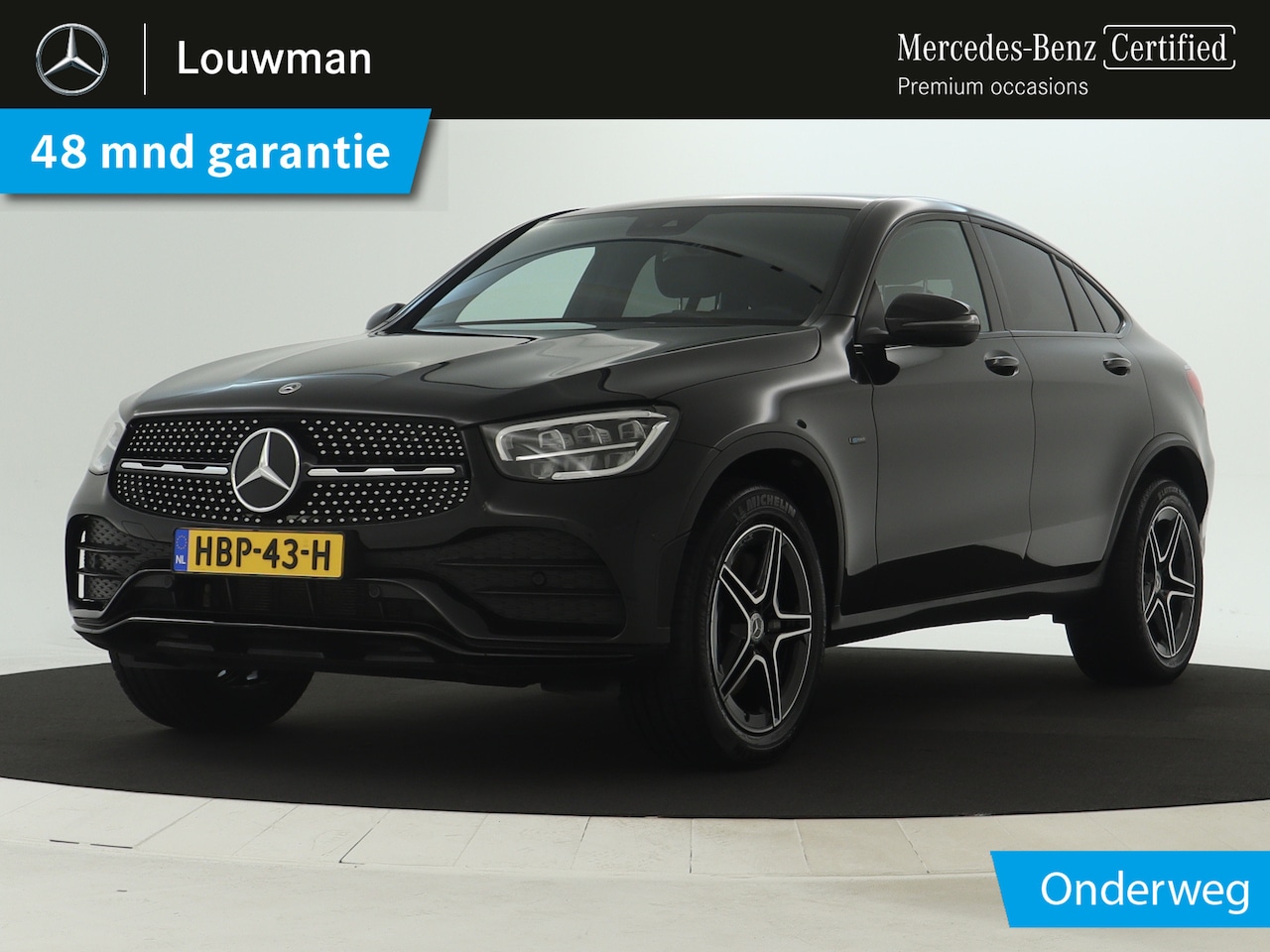 Mercedes-Benz GLC-klasse Coupé - 300 e AMG Nightpack | Parkeerpakket met Camera | Sfeerverlichting | LED | Car Play | Inclu - AutoWereld.nl