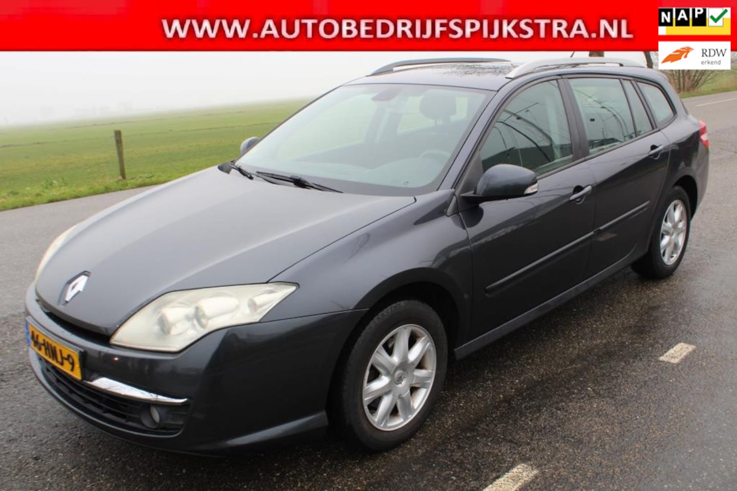 Renault Laguna Estate - 2.0 16V Sélection Business 2.0 16V Sélection Business - AutoWereld.nl