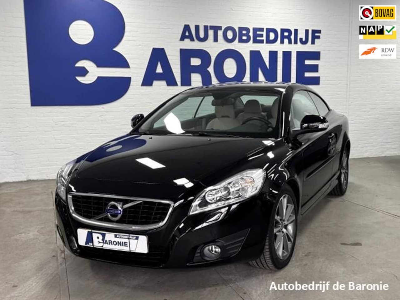 Volvo C70 Convertible - 2.4i Summum 2.4i Summum, automaat, dealer onderhouden - AutoWereld.nl