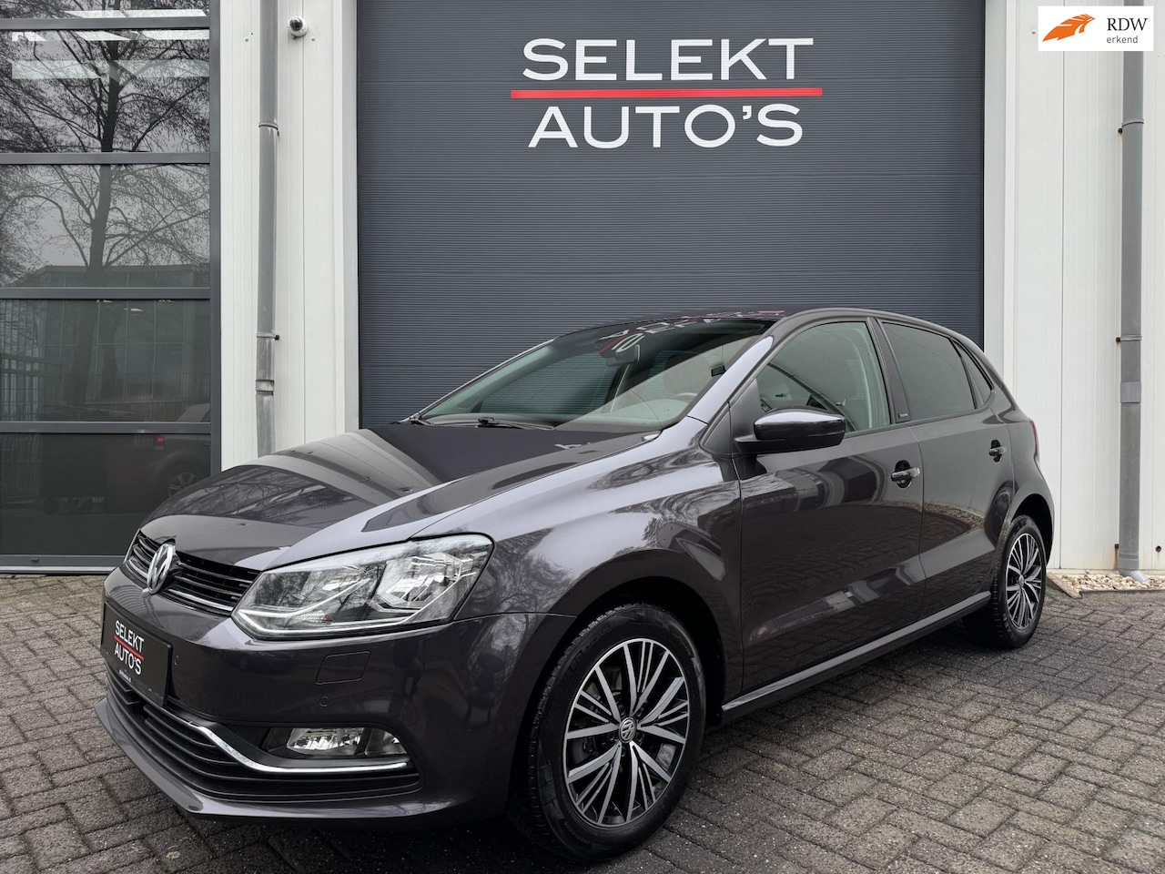 Volkswagen Polo - 1.2 TSI Allstar 90 Pk Climate Control/Adaptief Cruise Control/Navigatie/Bluetooth/Stoelver - AutoWereld.nl