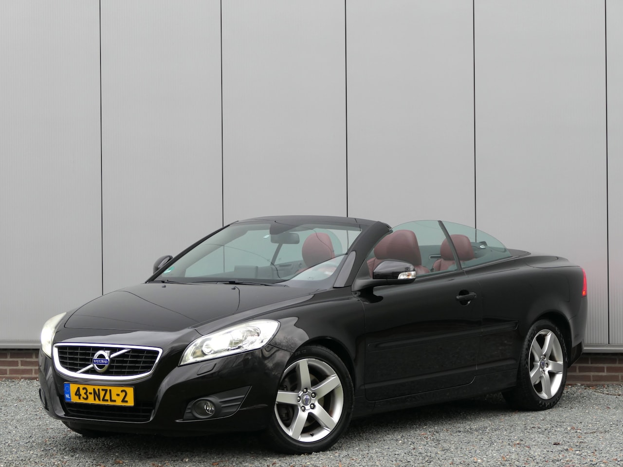 Volvo C70 Convertible - 2.4i AUT Summum Navi / Leer / Stoelverwarming - AutoWereld.nl