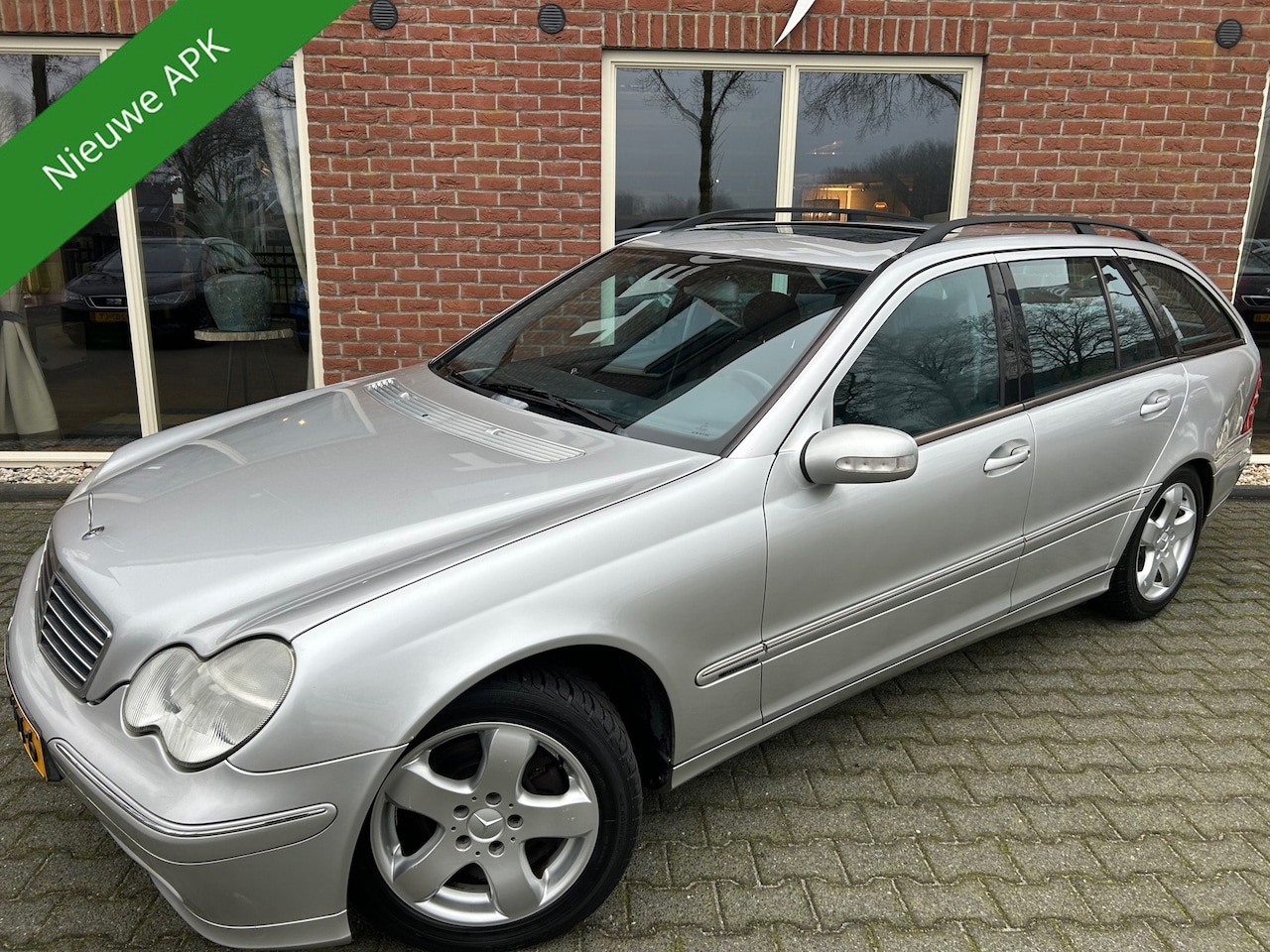 Mercedes-Benz C-klasse Combi - 200 K. Avantgarde NIEUWE APK / RIJDT GOED / SCHUIF.KANTELDAK - AutoWereld.nl