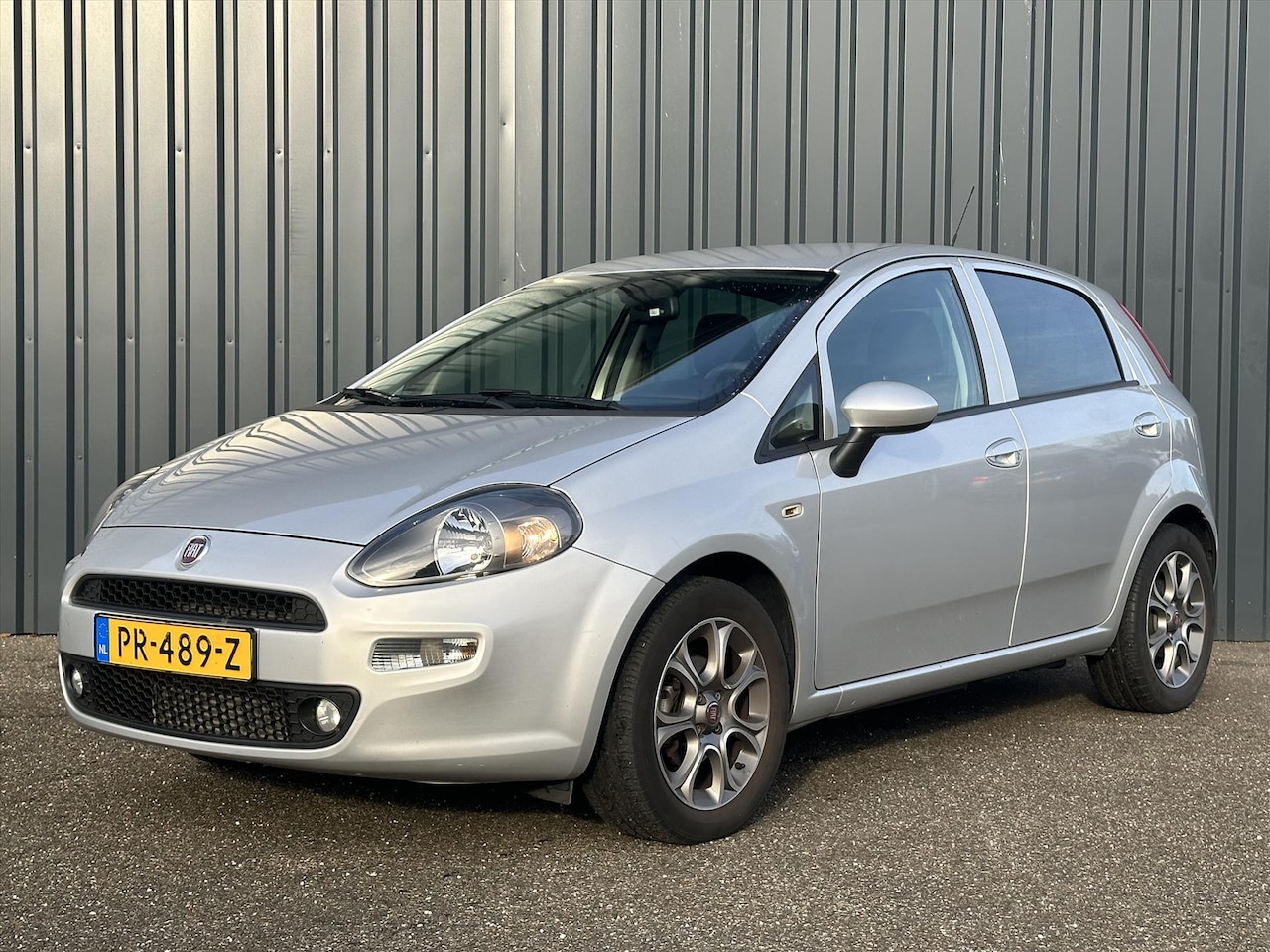 Fiat Punto - 0.9 Turbo 100pk 5d Sempre I NL Auto I 1E Eigenaar I Navigatie I Climate Control I Crusie C - AutoWereld.nl