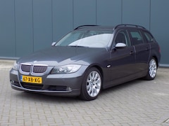 BMW 3-serie Touring - 318d High Executive 6-Bak