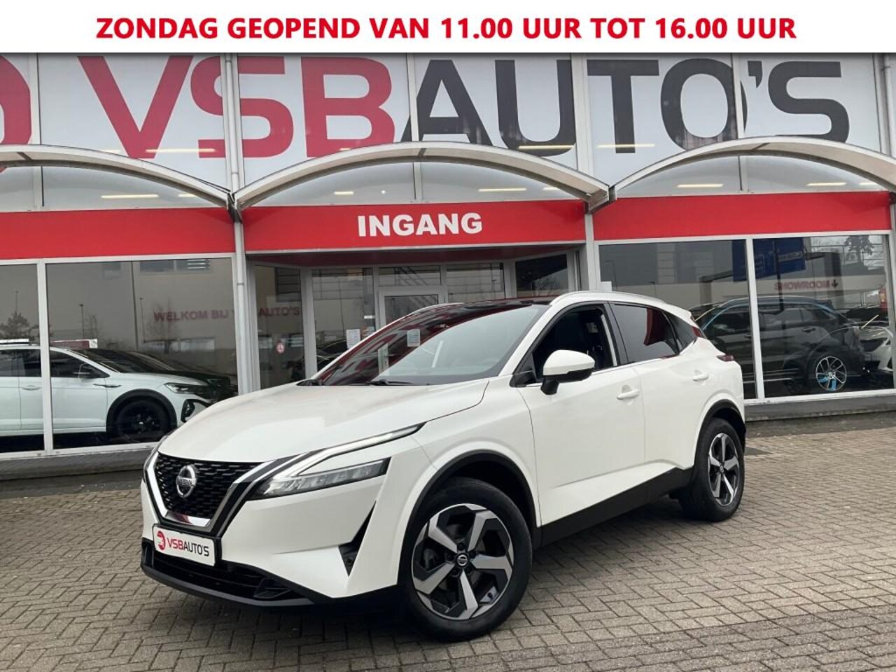 Nissan Qashqai - 1.3 DIG-T MHEV 158PK TEKNA HALF-LEER PANO-DAK CAMERA CARPLAY - AutoWereld.nl