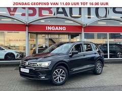 Volkswagen Tiguan - 1.5 TSI ACT. LED DIGITALE-SCHERM NAVI CARPLAY TREKHAAK