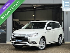 Mitsubishi Outlander - 2.4 PHEV Intense Automaat |Navi|Cam|Clima