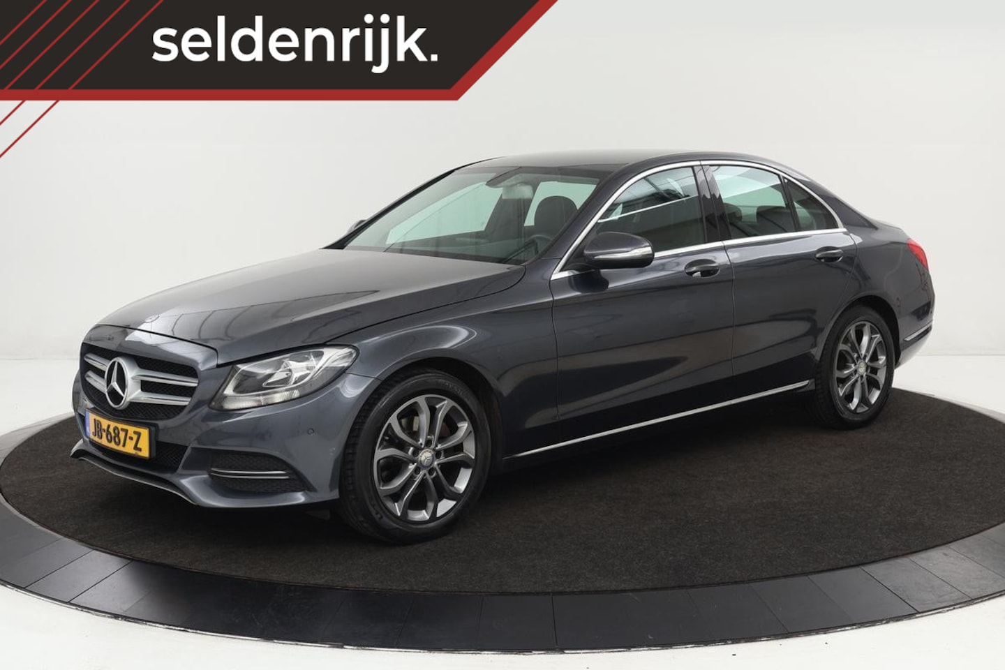 Mercedes-Benz C-klasse - 180 Avantgarde | Stoelverwarming | Half leder | Navigatie | Climate control | Park Assist - AutoWereld.nl