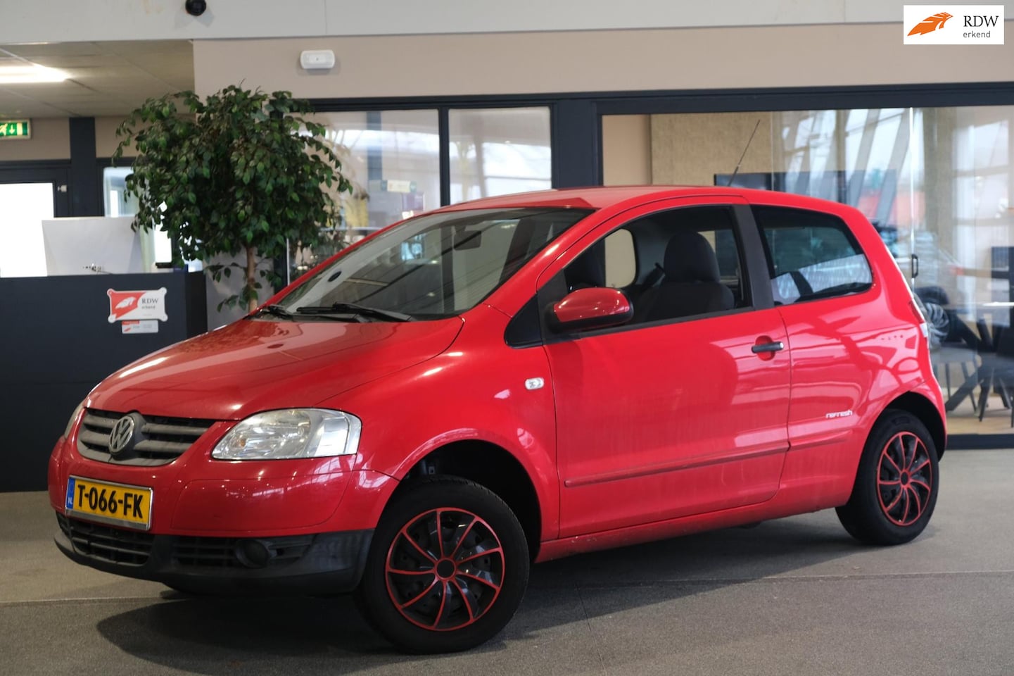 Volkswagen Fox - 1.2 Trendline radio - AutoWereld.nl