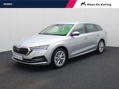 Skoda Octavia Combi - 1.0e-TSI/110PK Business Edition Plus DSG · Navigatie · Parkeersensoren · Stoelverwarming ·