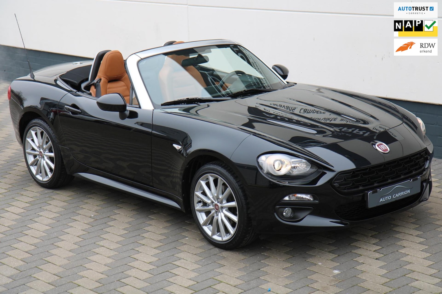 Fiat 124 Spider - 1.4 MultiAir Lusso Leder Navi 1ste Eig BTW !! - AutoWereld.nl