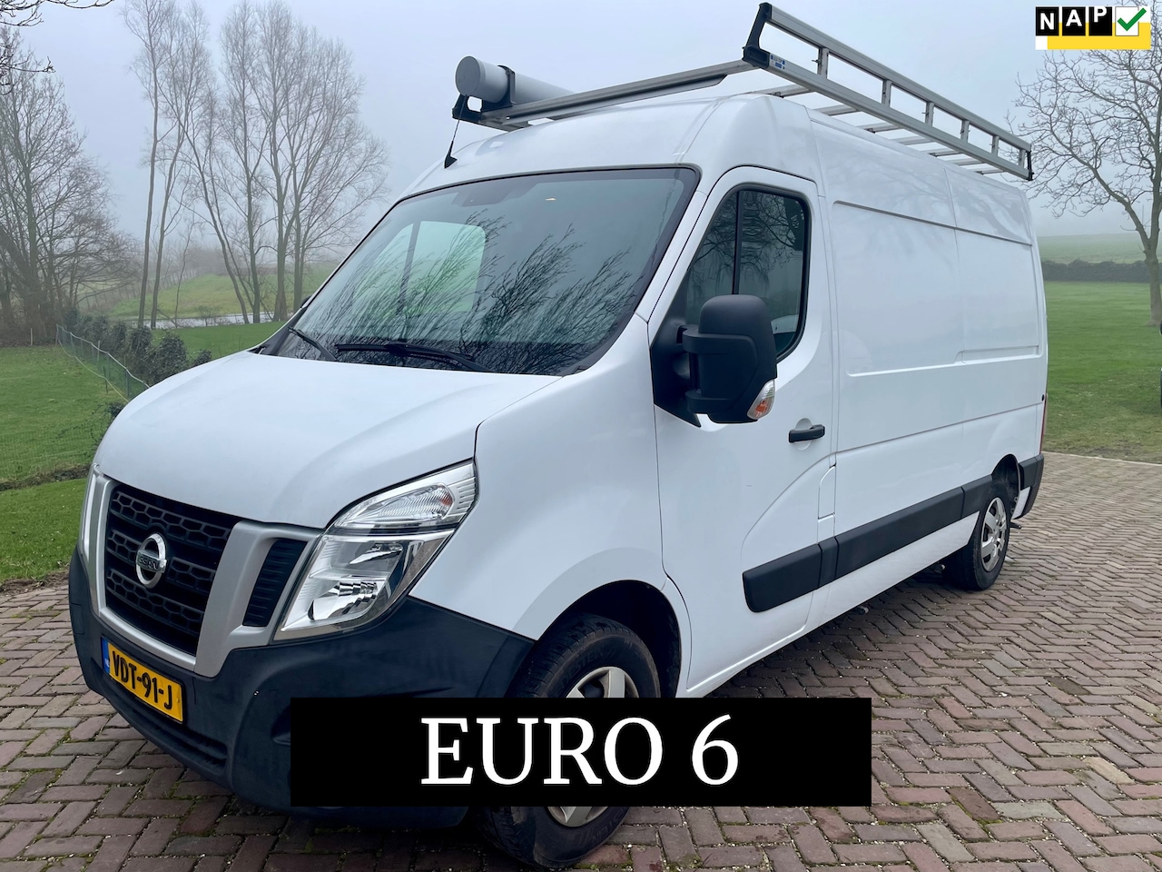 Nissan NV400 - 2.3 dCi L2H2 Acenta 2.3 dCi L2H2 Acenta - AutoWereld.nl