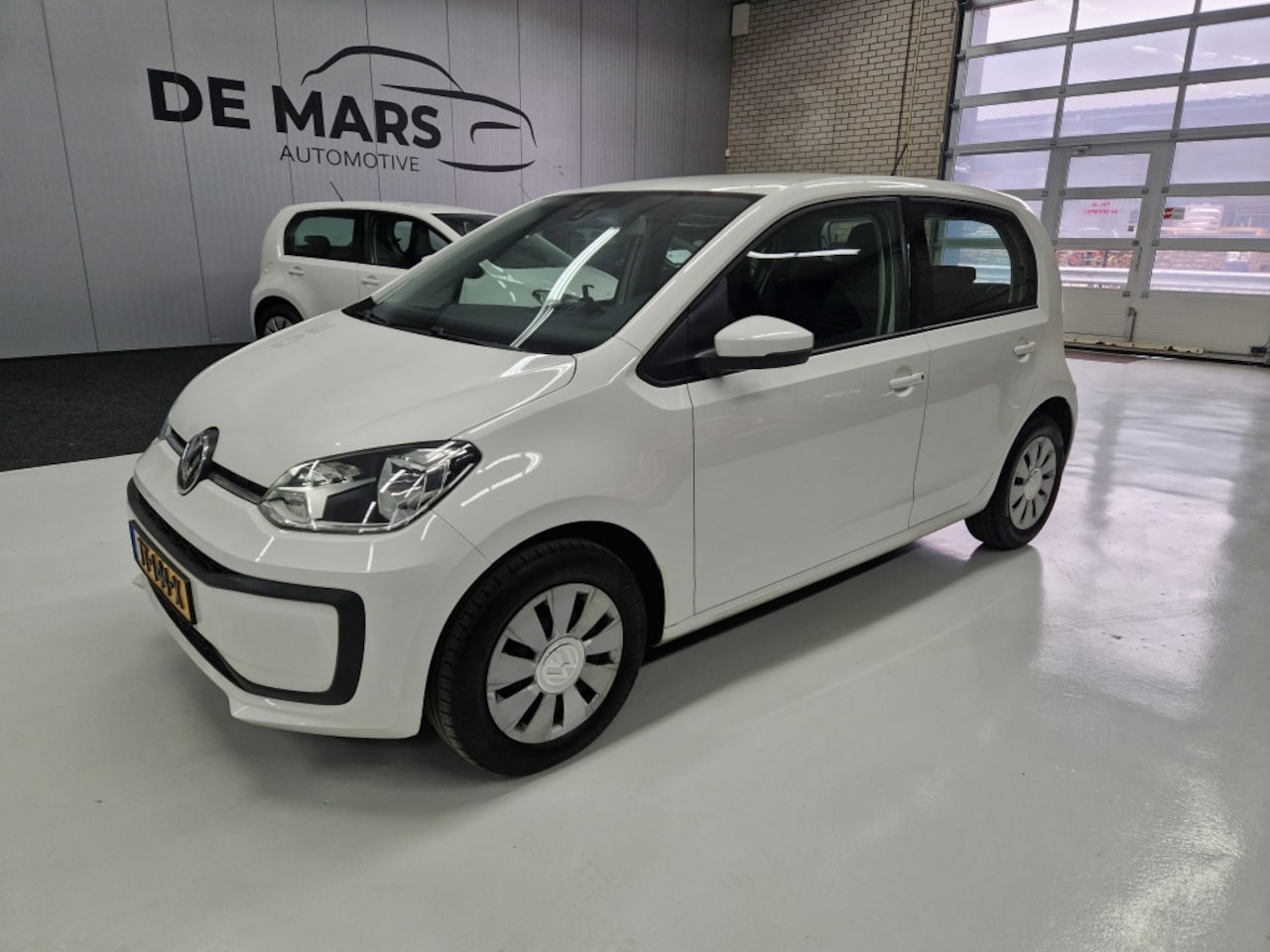 Volkswagen Up! - 1.0 BMT move up! 1.0 BMT move up! - AutoWereld.nl