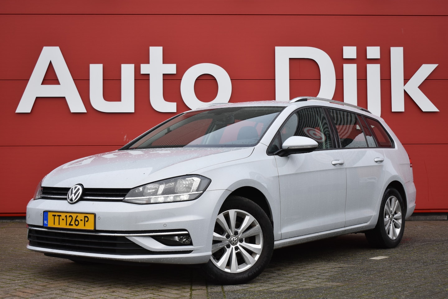 Volkswagen Golf Variant - 1.6 TDI Comfortline Business DSG | Carplay | Adapt. Cruise | DAB | Navi | Clima | PDC V+A - AutoWereld.nl