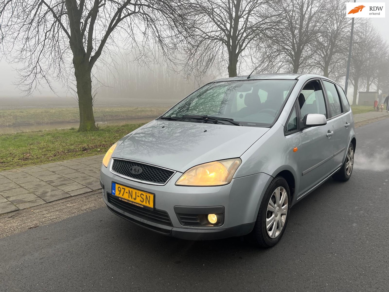 Ford Focus C-Max - 1.8-16V First Edition AIRCO/APK/CRUISE - AutoWereld.nl