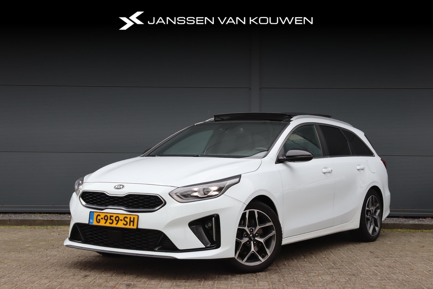 Kia Cee'd Sportswagon - Ceed 1.4 T-GDi GT-PlusLine Automaat Pano Stuur/Stoelverwarming Afn. Trekhaak - AutoWereld.nl