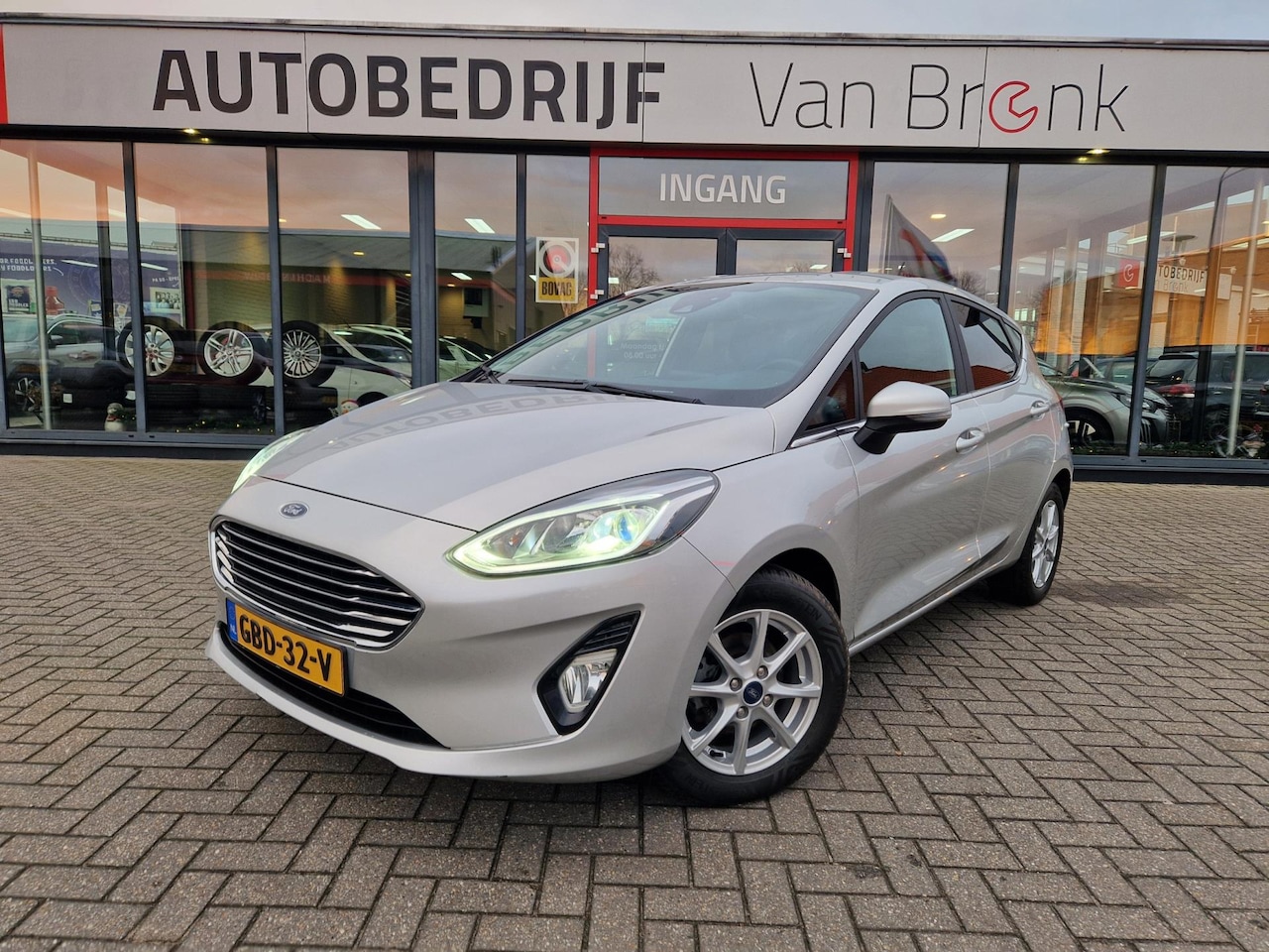 Ford Fiesta - 1.0 EcoBoost Titanium X | Carplay | Stoel/Stuurverwarming - AutoWereld.nl