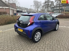 Toyota Aygo X - 1.0 VVT-i S-CVT Play