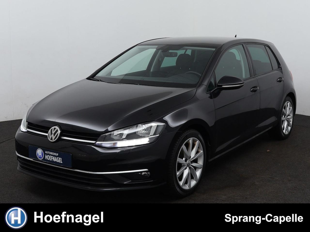 Volkswagen Golf - 1.5 TSI Highline | ACC |Camera | CarPlay | Stoelverw. - AutoWereld.nl