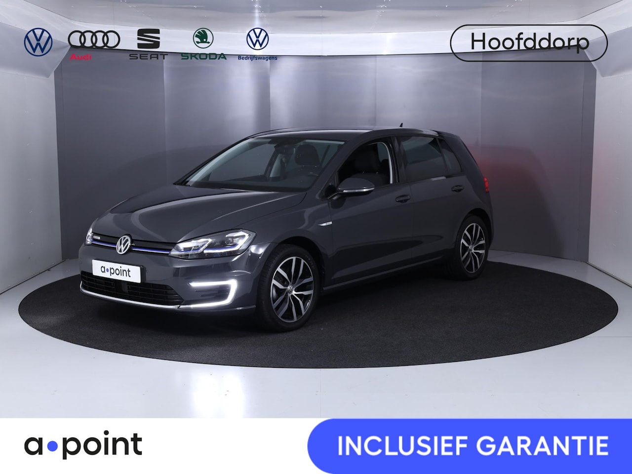 Volkswagen e-Golf - E-DITION 136 pk | Navigatie | Parkeersensoren | Achteruitrijcamera | Adaptieve cruise cont - AutoWereld.nl