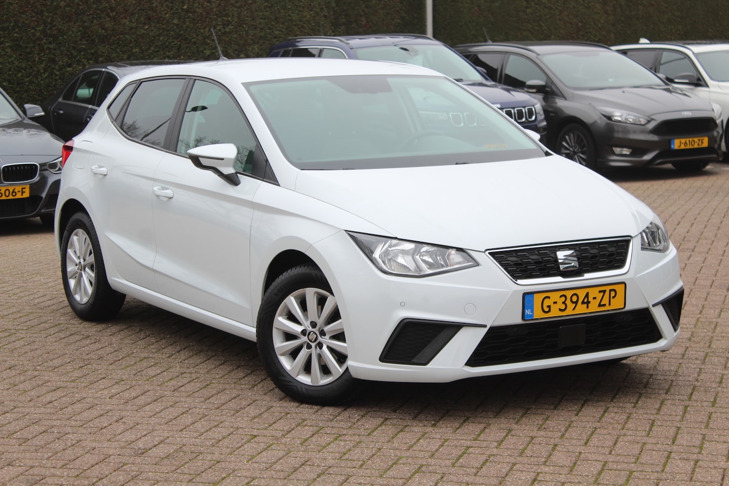 Seat Ibiza - 1.0 TSI Style Business Intense / Camera / Navigatie / Apple CarPlay / 15'' / Getint glas / - AutoWereld.nl