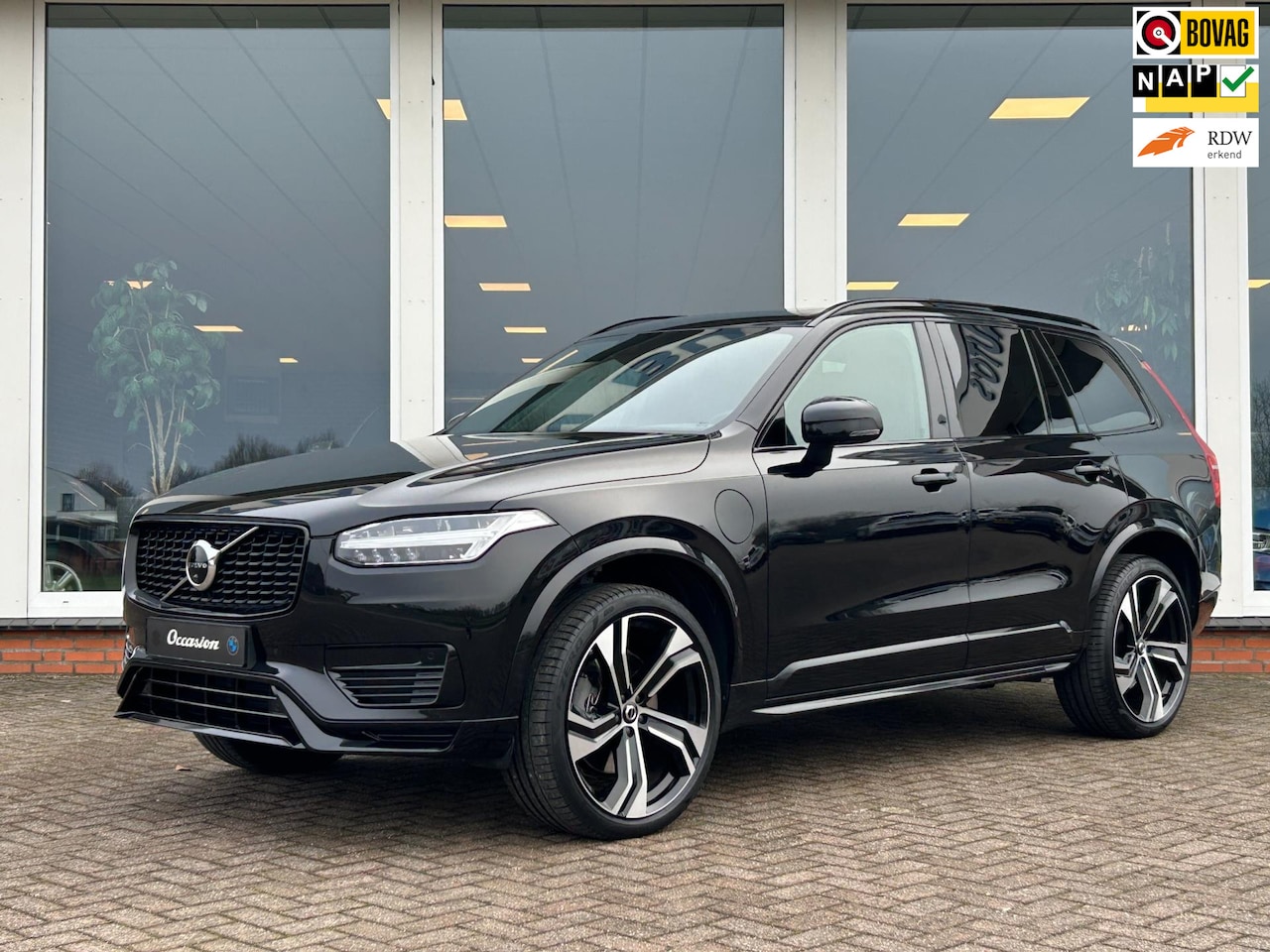 Volvo XC90 - 2.0 T8 Recharge AWD R-Design Expression - Leder - Panorama - 22 inch. - Full Options - AutoWereld.nl