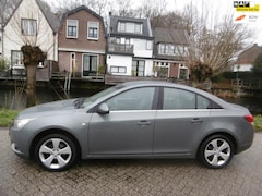 Chevrolet Cruze - 1.8 LT 141pk Clima Cruise Historie