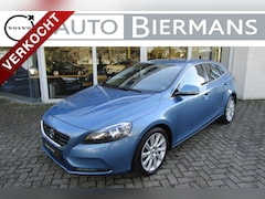 Volvo V40 - T2 1.6 MOMENTUM | NAVIGATIE | ALLWEATHERBANDEN