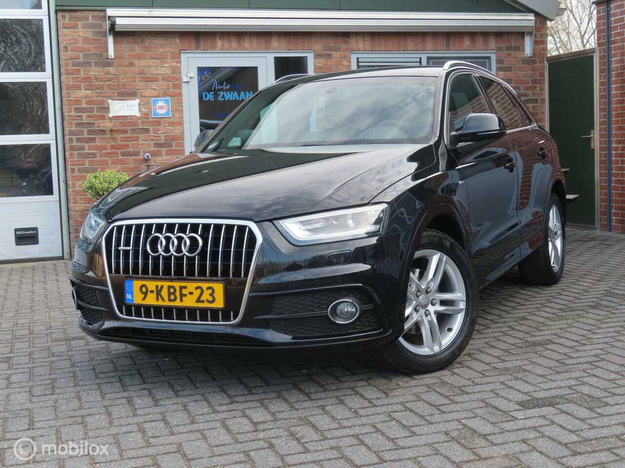 Audi Q3 - 2.0 TFSI quattro S Edition/1e eig/18"/pdc voor/achter. - AutoWereld.nl