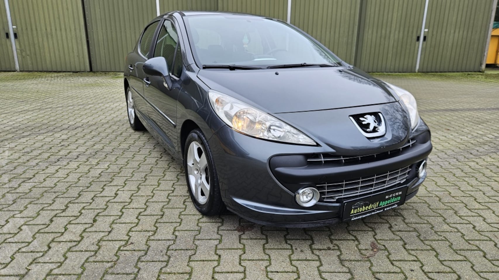 Peugeot 207 - 1.6 VTi Première 1.6 VTi Première - AutoWereld.nl