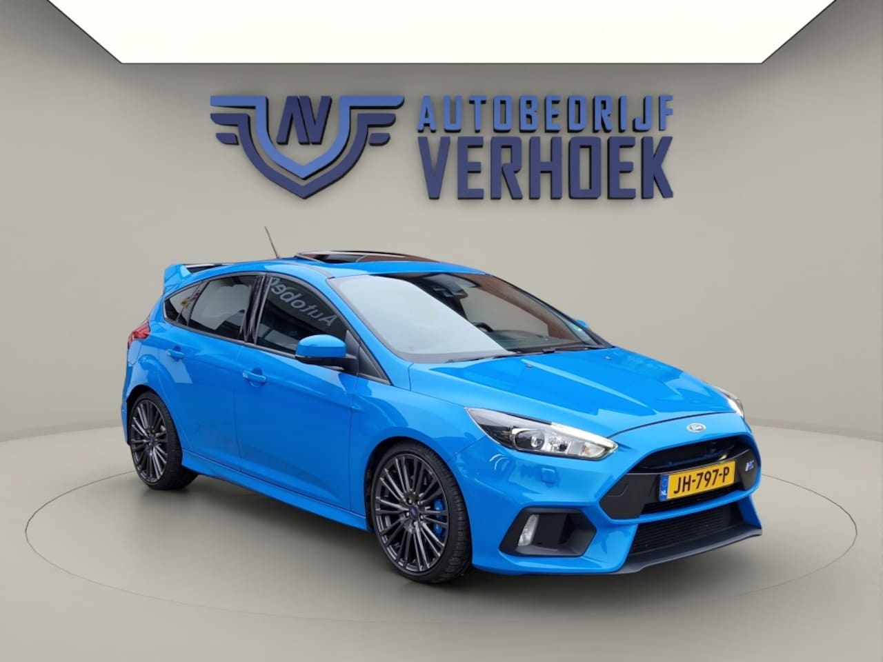 Ford Focus - 2.3 RS 413PK - Opendak - Schaal stoelen - NL Auto - Nitrous Blue - AutoWereld.nl