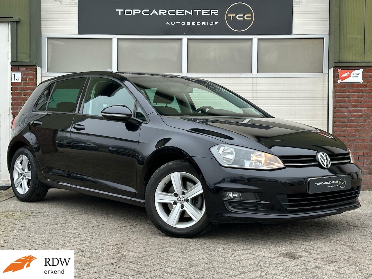 Volkswagen Golf - 1.2 TSI Trend/AIRCO/PARKS/5DRS/LM.VELG/APK - AutoWereld.nl