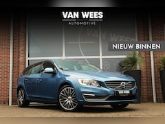 Volvo V60 - 2.0 D4 Summum | 181 pk | 2e eigenaar | NL auto | Cruise-control | Navi | 18 inch | NAP | P