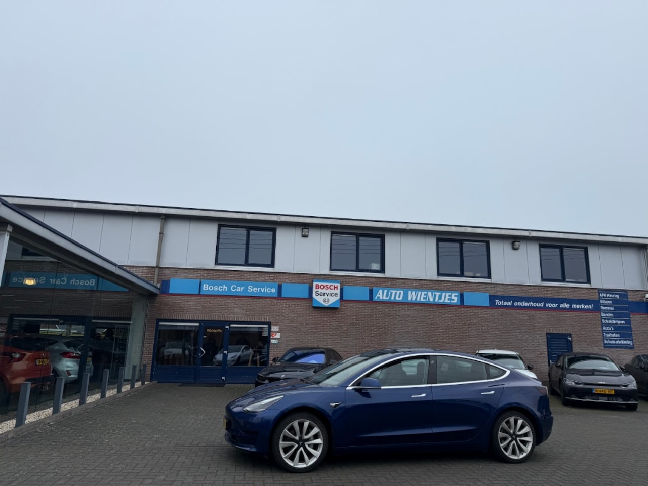 Tesla Model 3 - Standard RWD Plus 60kWh | Leer | Pano - AutoWereld.nl