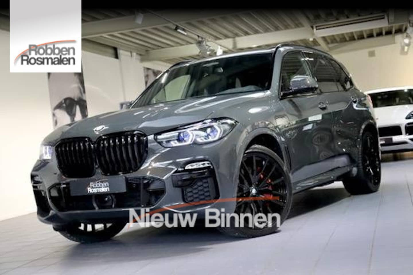 BMW X5 - xDrive45e M Sport|SoftCl|PANO|TrkHk|DRAVIT GR - AutoWereld.nl