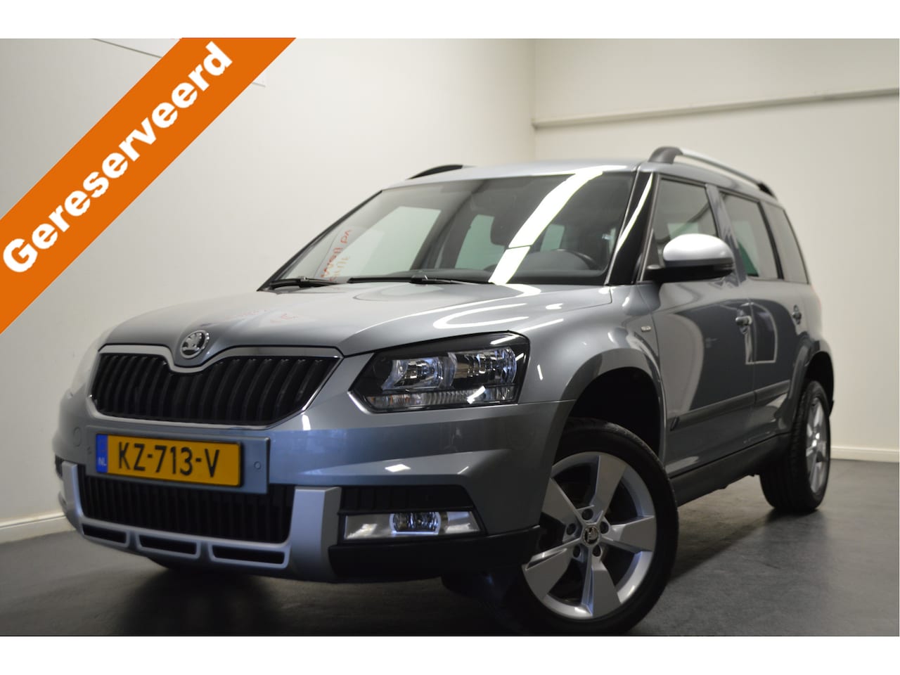 Skoda Yeti Outdoor - 1.4 TSI Greentech JOY 1.4 TSI Greentech JOY ,  TREKHAAK  , CLIMATR , CR CONTR , PDC V+A , NAVI , STOEL VERW , - AutoWereld.nl