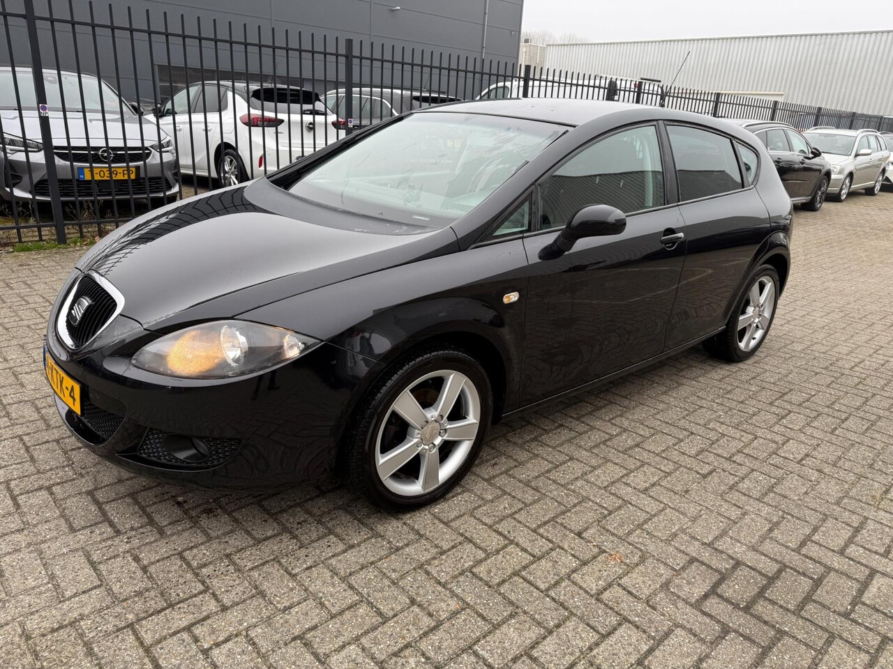 Seat Leon - 1.6 Sportstyle 1.6 Sportstyle - AutoWereld.nl