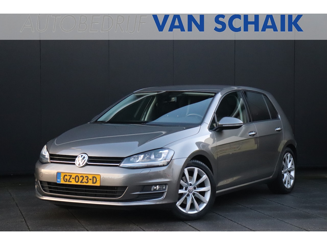 Volkswagen Golf - 1.4 TSI Highline | STOELVERW. | TREKHAAK | PDC | NAVI | CRUISE | - AutoWereld.nl