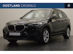 BMW X1 - xDrive25e High Executive M Sport Automaat / Trekhaak / Sportstoelen / Stoelverwarming / LE