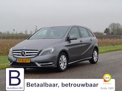 Mercedes-Benz B-klasse - 180 Ambition /NL/Lage KM /Trekh./Navi/Cruise/Park V+A