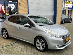 Peugeot 208 - 1.6 VTi Allure, lichtmetaal, climat control, CarPlay, navigatie, PDC, cruise control, NAP,