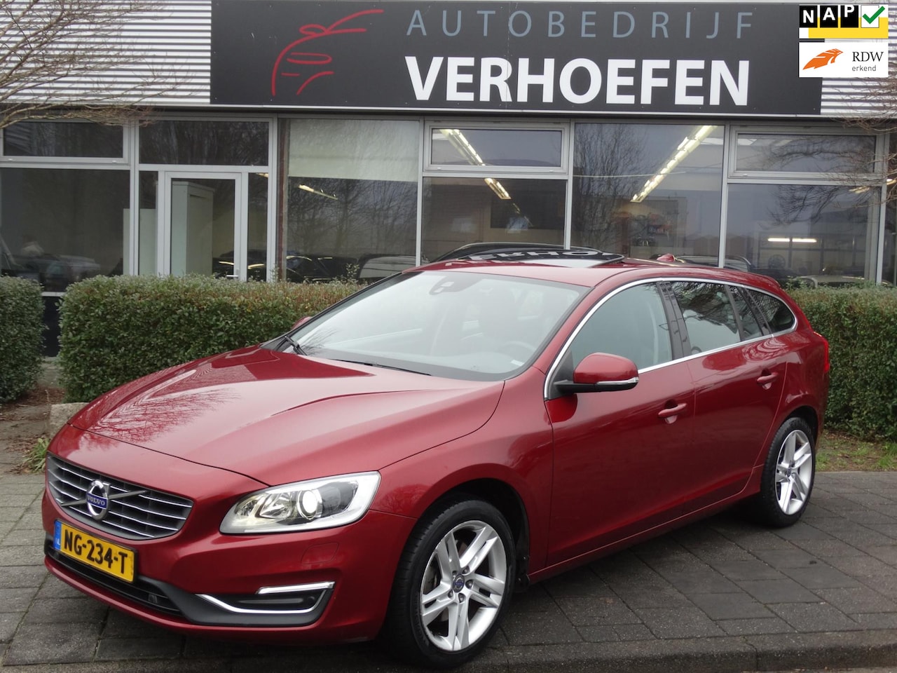 Volvo V60 - 1.5 T2 Nordic+ - PANORAMADAK - AUTOMAAT - - STOEL VERW - PARK CAMERA ! - AutoWereld.nl