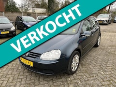 Volkswagen Golf - 1.6 FSI Optive 3 // APK 18-9-2025 // Airco