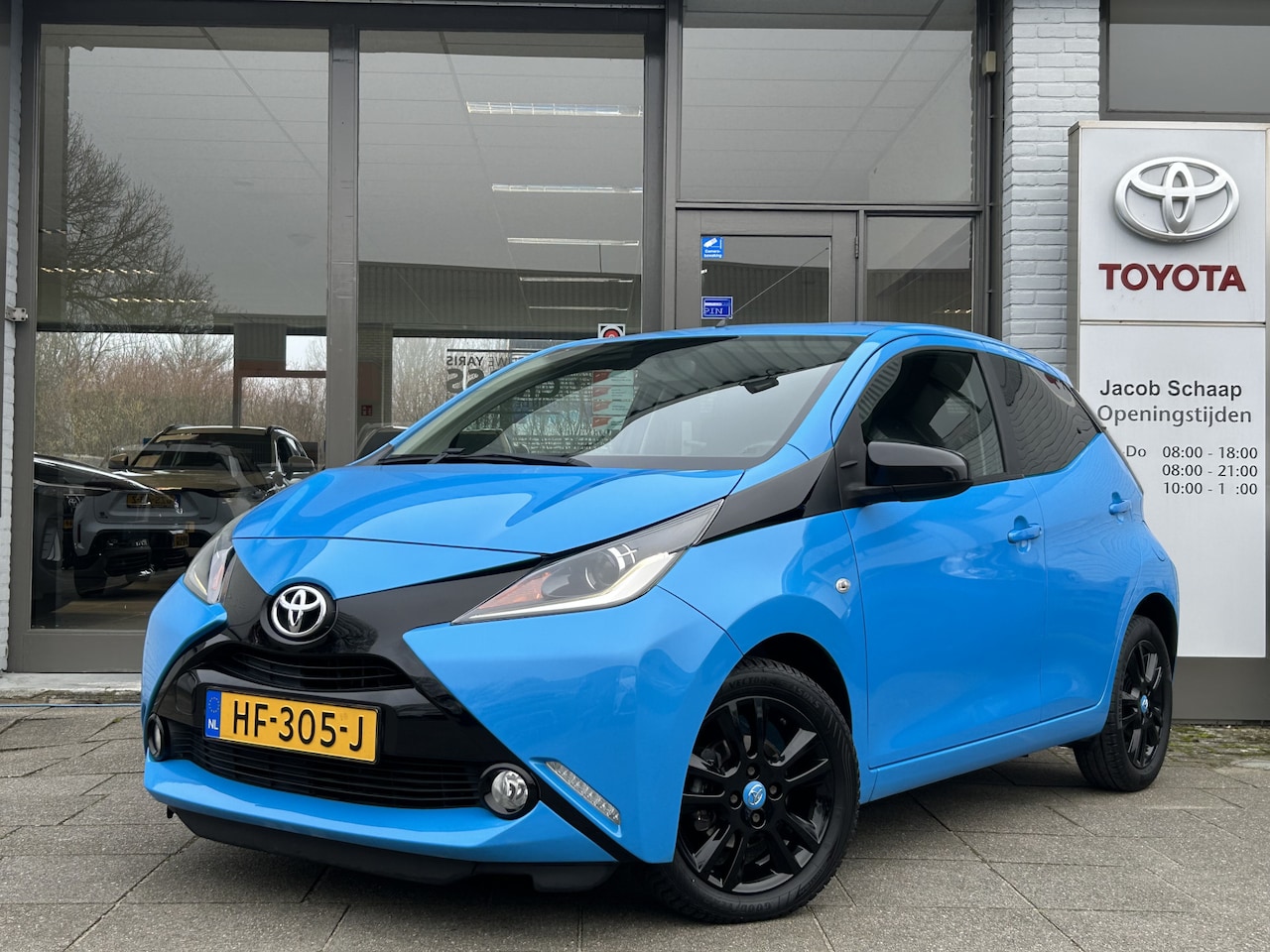 Toyota Aygo - 1.0 VVT-i x-cite 1.0 VVT-i x-cite - AutoWereld.nl