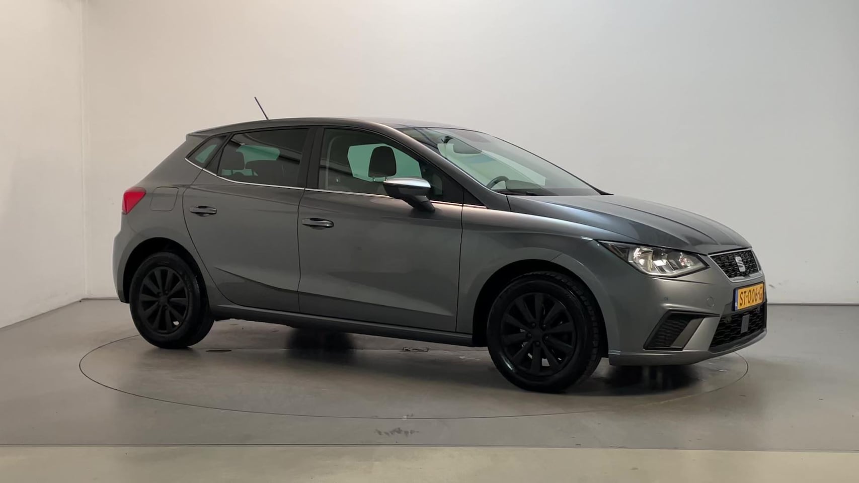 Seat Ibiza - 1.0 TSI Style Business Intense Camera Navigatie App-Connect - AutoWereld.nl